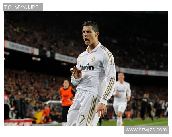 足球明星们的帅气进球瞬间解析与精彩动作回顾