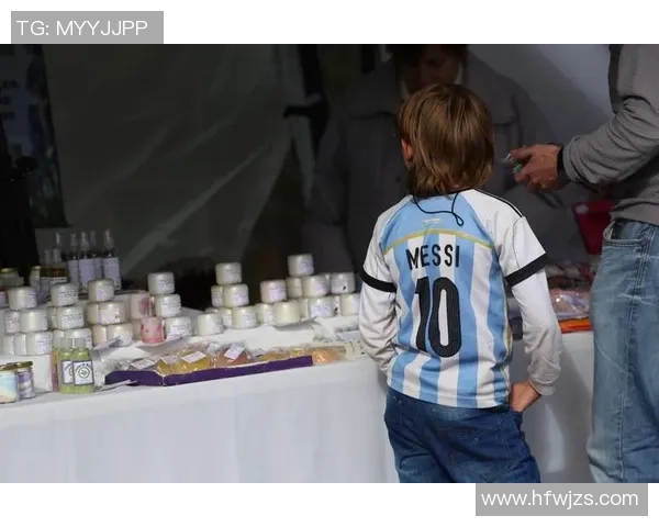 足球明星意外闯入镜头背后的故事与瞬间揭秘